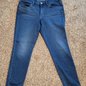 Universal Thread Jeans